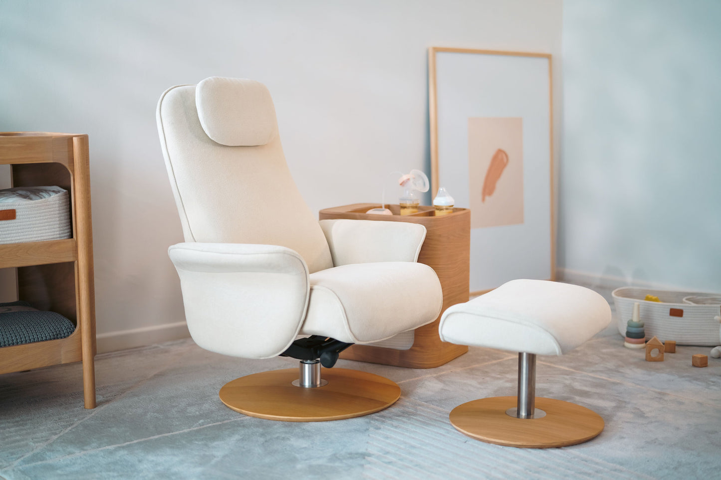 Commune x Hegen Recliner