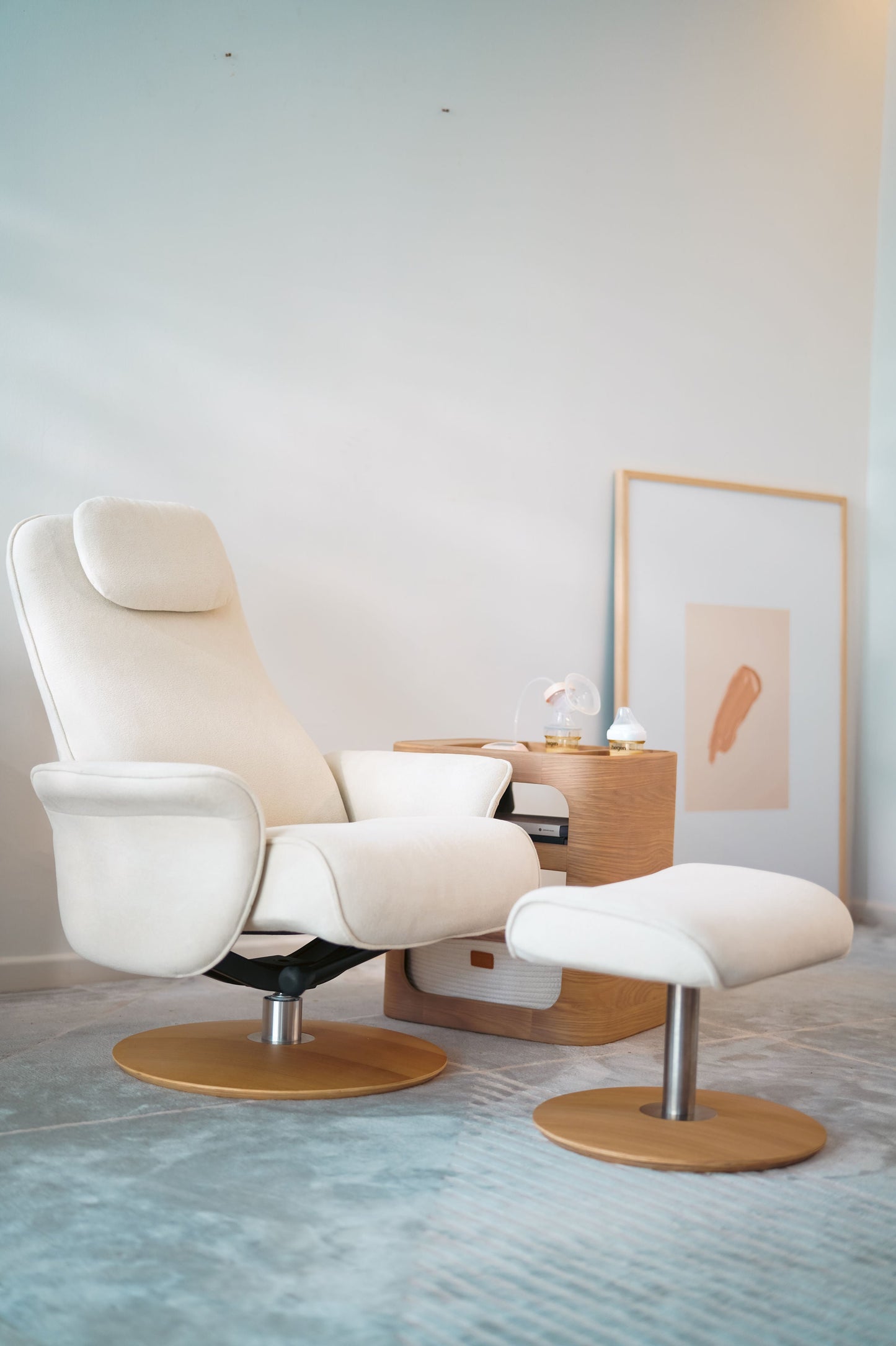 Commune x Hegen Recliner